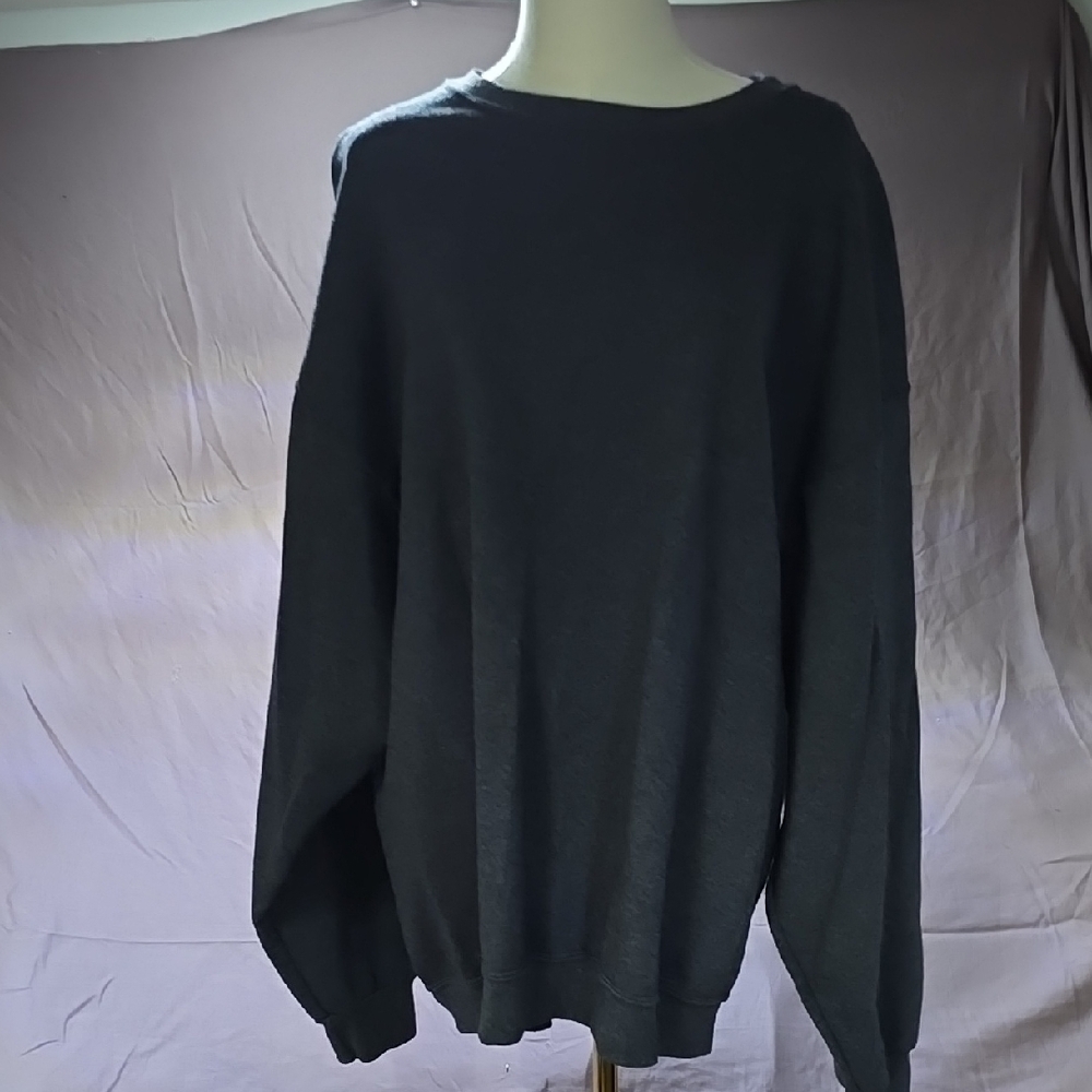 Gray Crewneck Sweater with Knit Texture